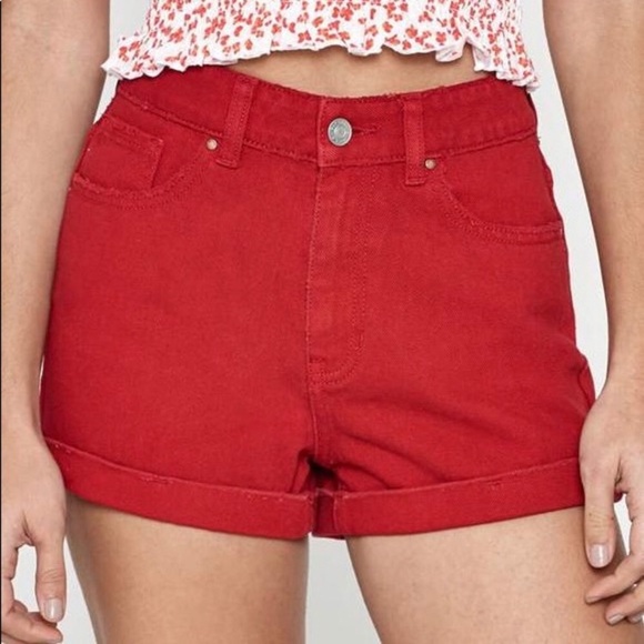 PacSun Pants - 🔑 Pacsun Mom Shorts cuffed Red Sz 27